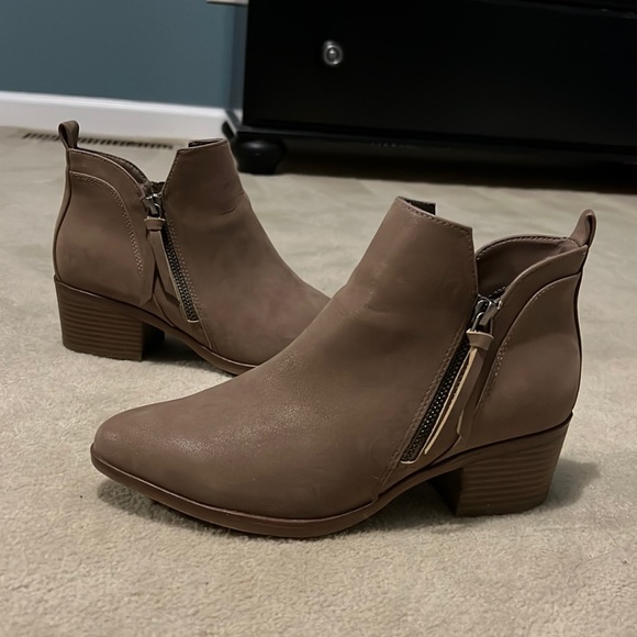 Brown / Taupe Faux Leather Booties - Picture 1 of 9